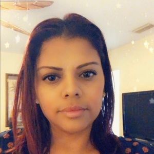 Meet your Posher, Yahaira